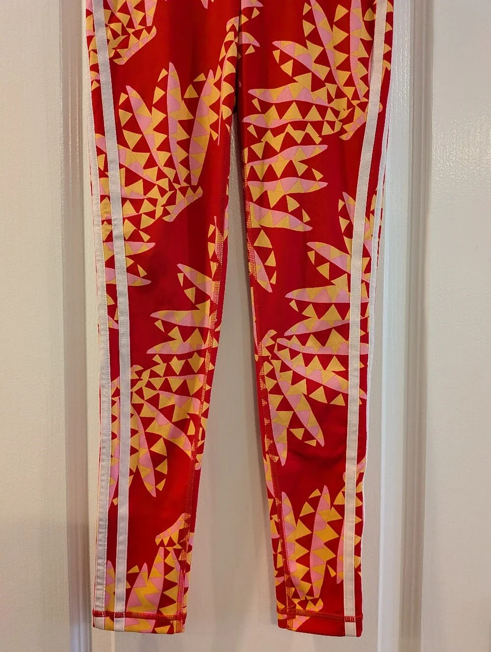 FARM Rio x Adidas Sports Bra & Leggings Activewear Set Red Tropical Size S & XS